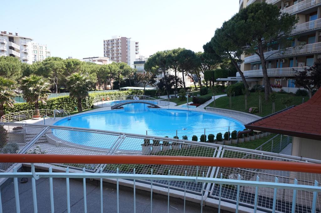 Appartamenti La Torre Lignano Sabbiadoro Luaran gambar