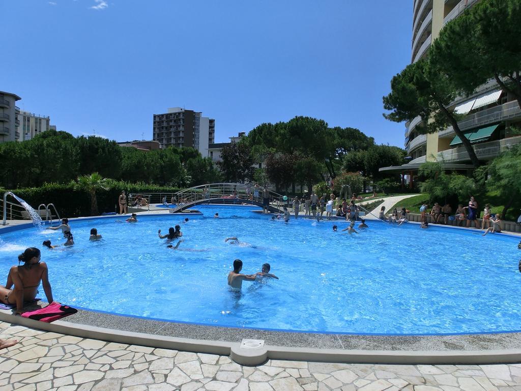 Appartamenti La Torre Lignano Sabbiadoro Luaran gambar