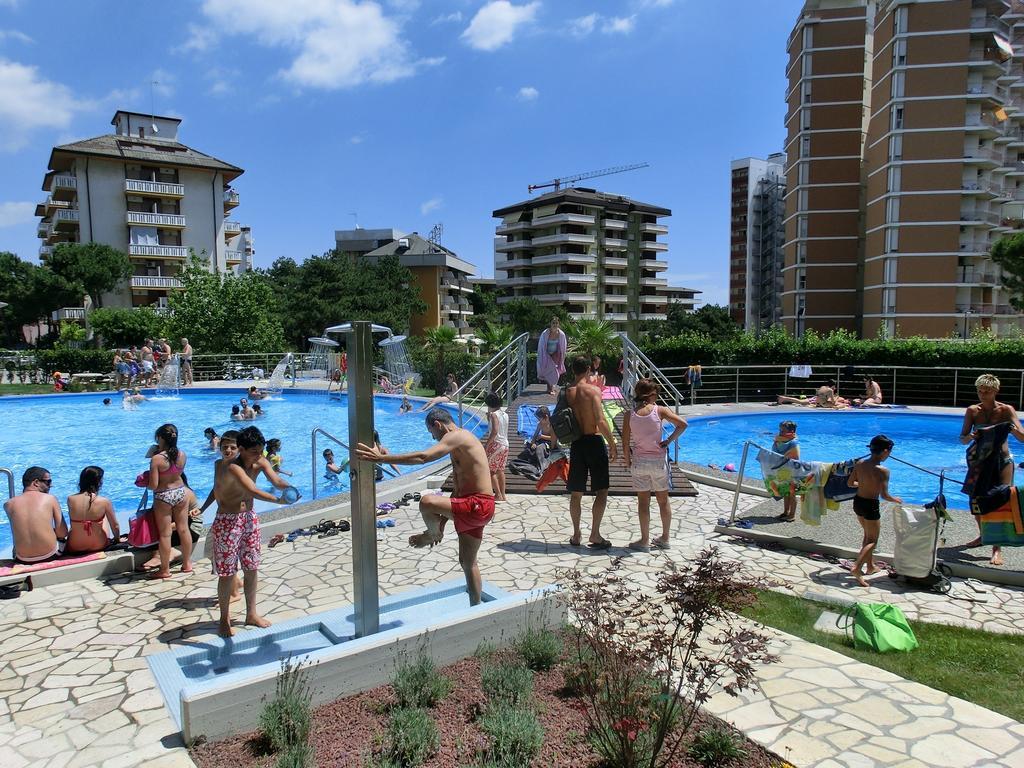 Appartamenti La Torre Lignano Sabbiadoro Luaran gambar